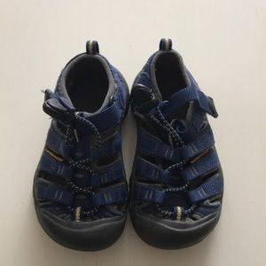 Toddler sandals